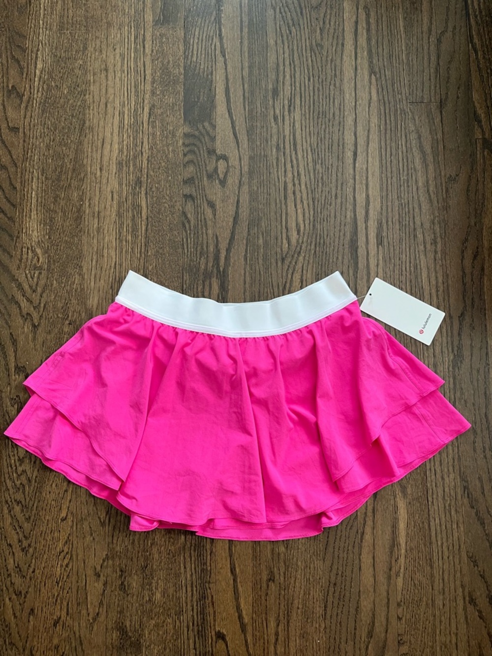 lululemon athletica Hot Pink Tiered Skort with White Waistband (NWT)